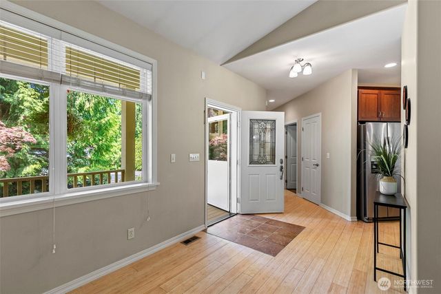 155 Louisa Street, Port Townsend, WA 98368