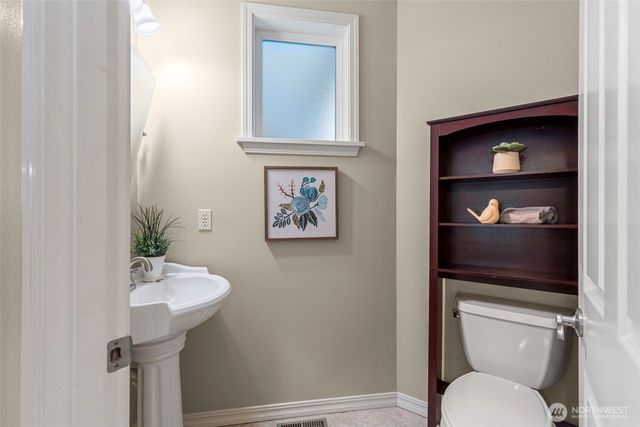155 Louisa Street, Port Townsend, WA 98368