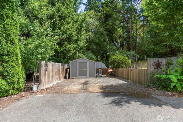 155 Louisa Street, Port Townsend, WA 98368
