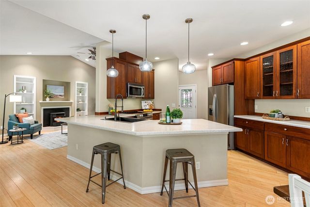 155 Louisa Street, Port Townsend, WA 98368