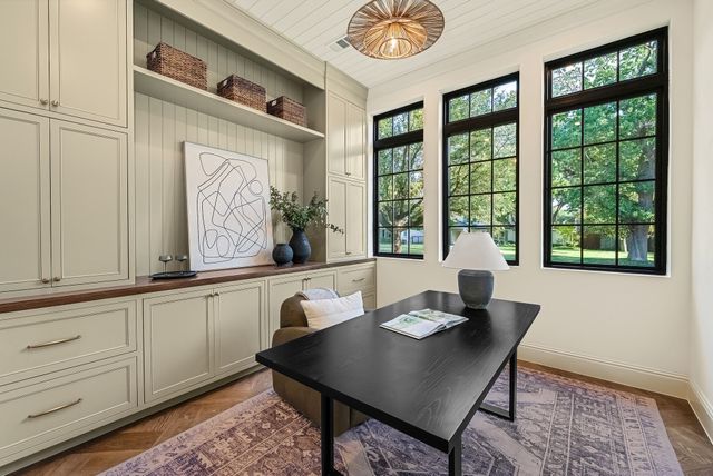 6847 Lakeshore Drive, Dallas, TX 75214