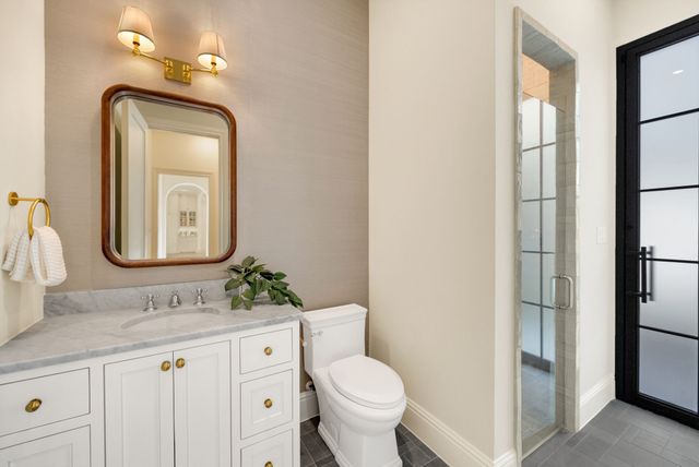 6847 Lakeshore Drive, Dallas, TX 75214