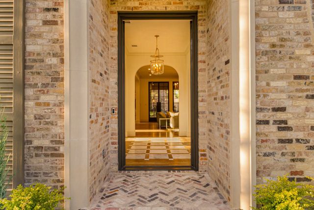 6847 Lakeshore Drive, Dallas, TX 75214