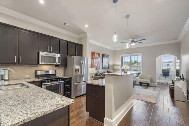 2300 Peachford Road 4403, Dunwoody, GA 30338