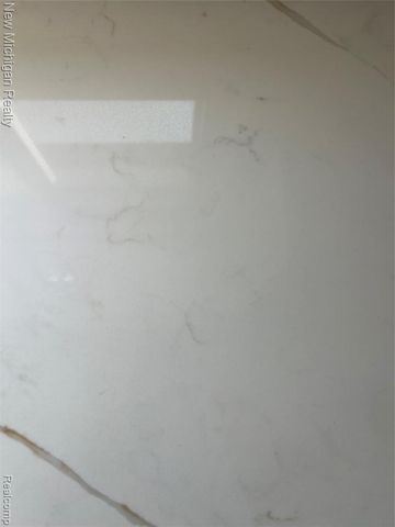 5709 Weddell Street, Dearborn Heights, MI 48125