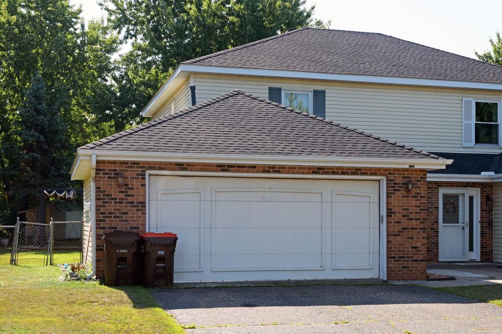 6781 Sherwood Road, Woodbury, MN 55125 — photo 2