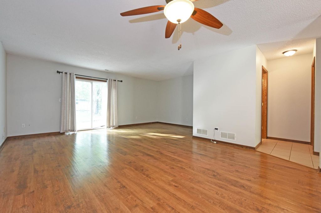 6781 Sherwood Road, Woodbury, MN 55125 — photo 3