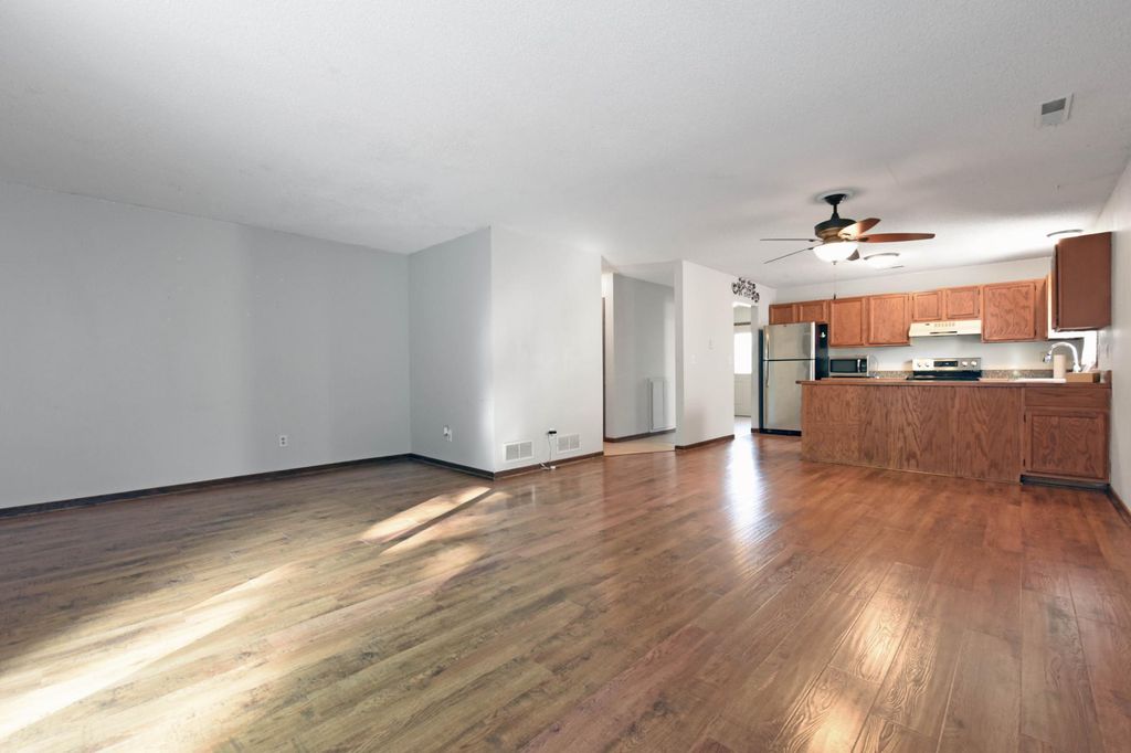 6781 Sherwood Road, Woodbury, MN 55125 — photo 4