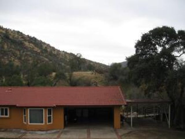 35548 Hummingbird Lane, Yokuts Valley, CA 93675