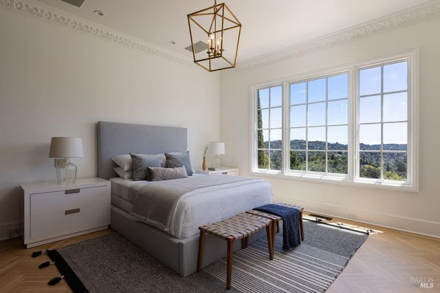 27 Upper Rd, Ross, CA 94957