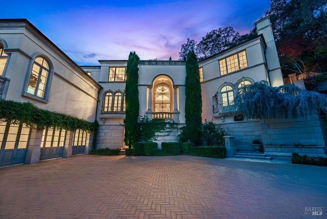 27 Upper Rd, Ross, CA 94957