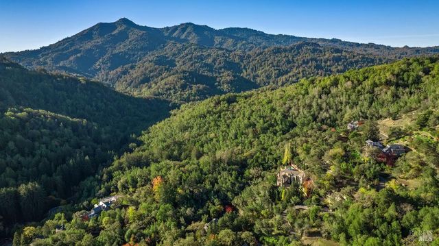 27 Upper Rd, Ross, CA 94957