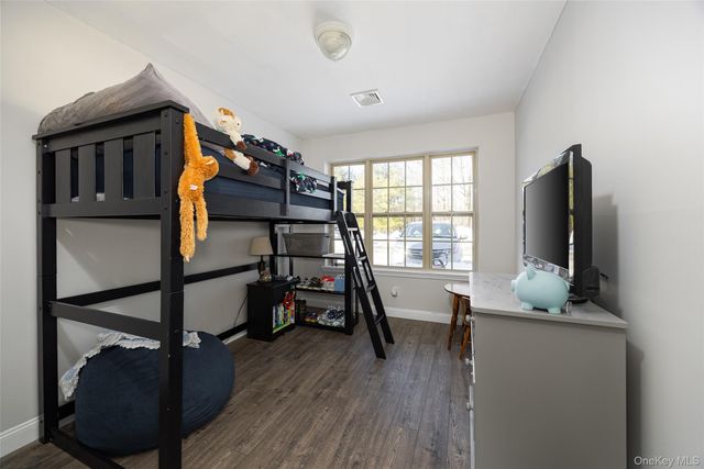 787 Gregory Court, Highland, NY 12528