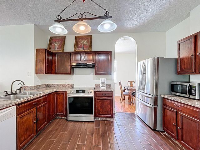 10310 BIRDWATCH DRIVE, Tampa, FL 33647