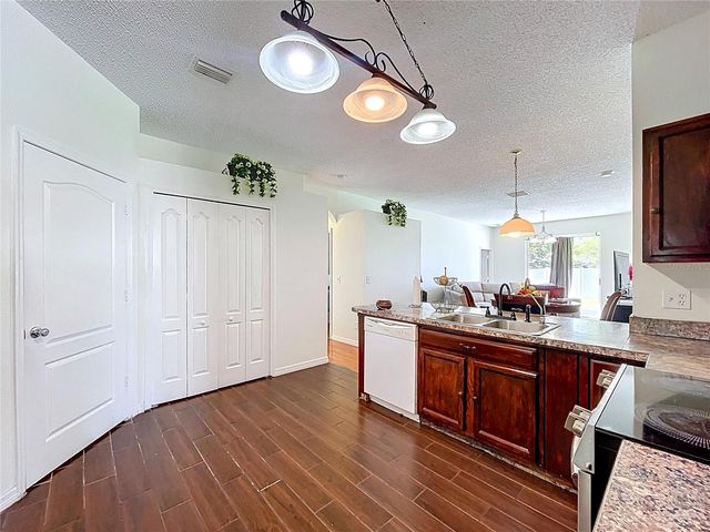 10310 BIRDWATCH DRIVE, Tampa, FL 33647