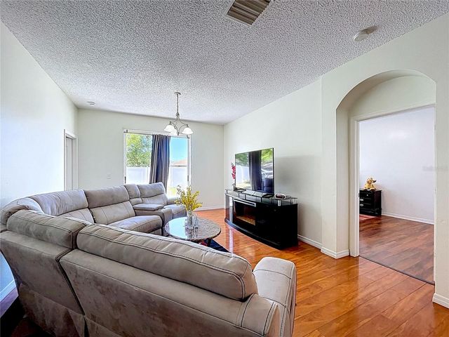 10310 BIRDWATCH DRIVE, Tampa, FL 33647