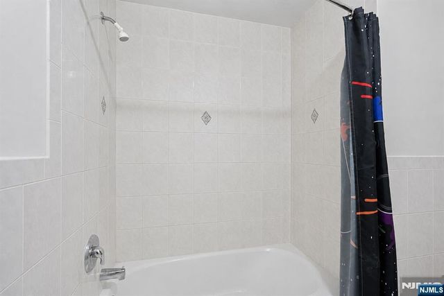 15-19 Tichenor 403, Newark, NJ 07114