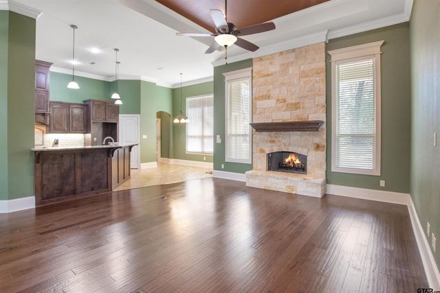 15207 Maple Leaf Ct, Tyler, TX 75707