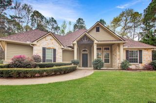 15207 Maple Leaf Ct, Tyler, TX 75707