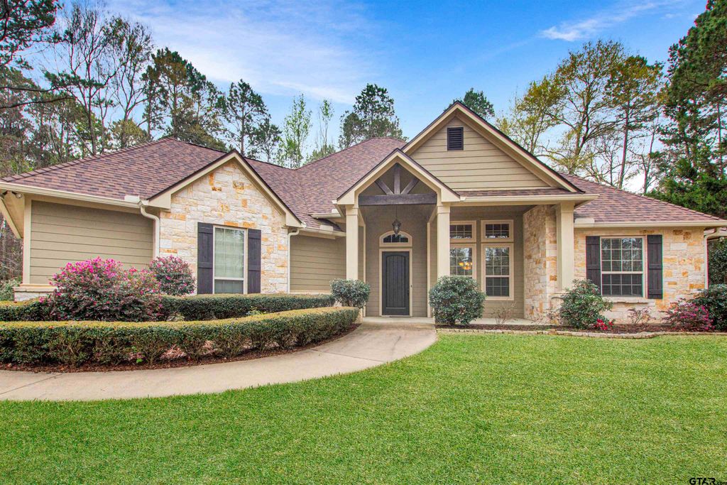 15207 Maple Leaf Ct, Tyler, TX 75707