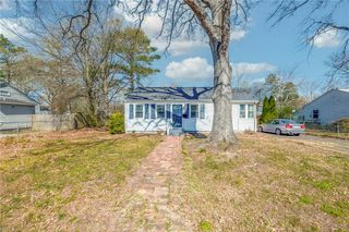 621 72nd ST, Newport News, VA 23605