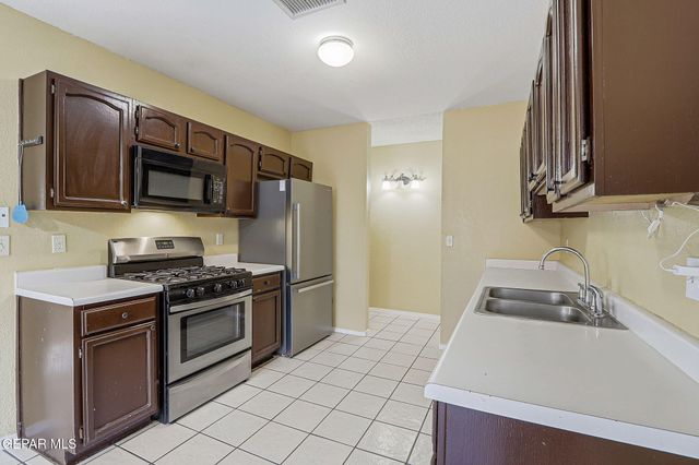 12528 MARTIN BAUMAN Drive, El Paso, TX 79928