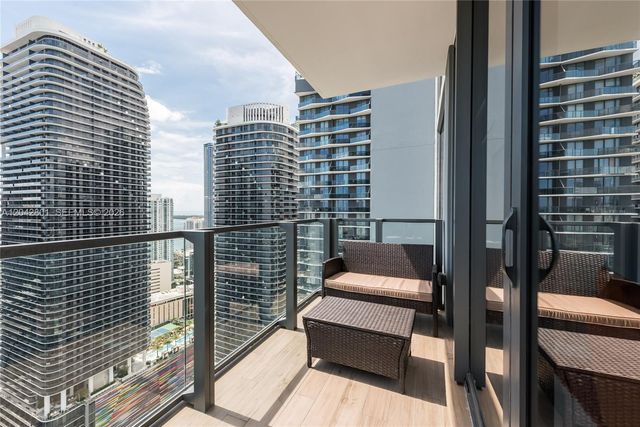 88 SW 7 Street 3403, Miami, FL 33130