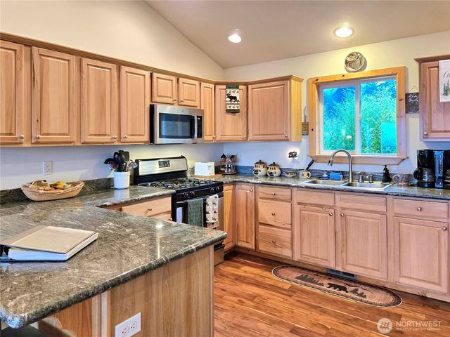 1028 Circle Drive, Camano Island, WA 98282