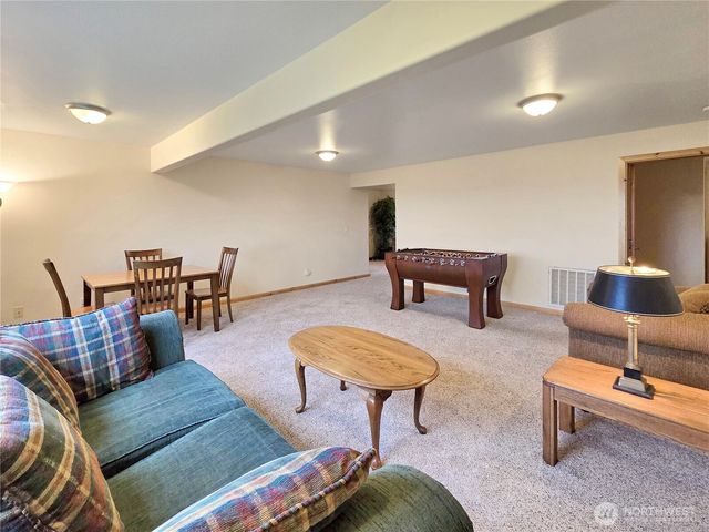 1028 Circle Drive, Camano Island, WA 98282