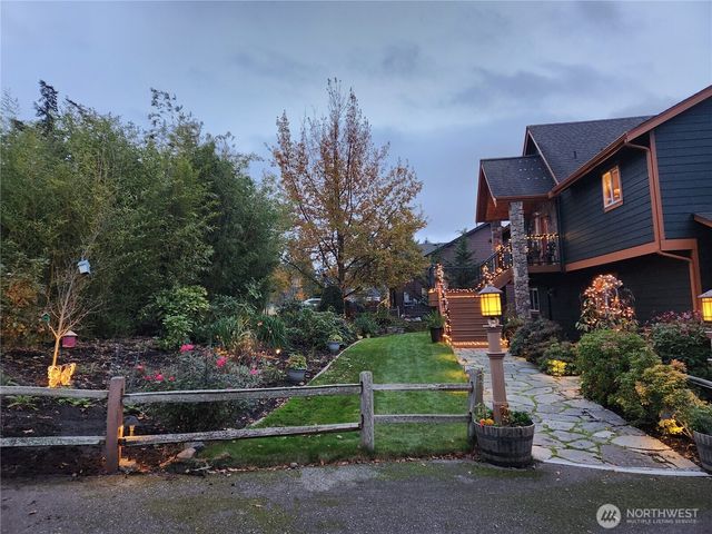 1028 Circle Drive, Camano Island, WA 98282