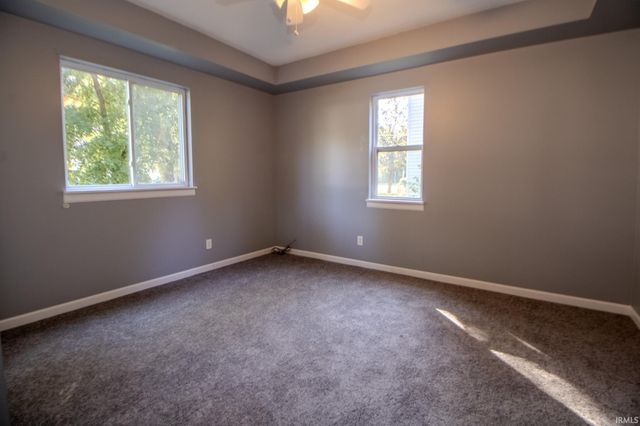 203 W Lake Street, Knox, IN 46534