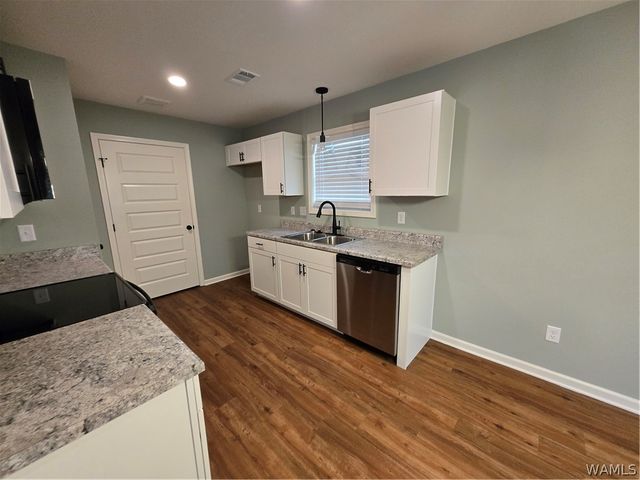 2132 4th E, Tuscaloosa, AL 35404