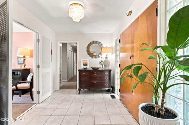 105 Pine Valley Drive, Wilmington, NC 28412