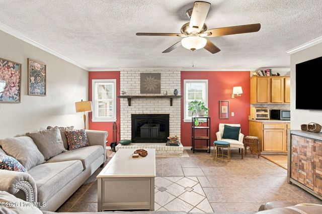 105 Pine Valley Drive, Wilmington, NC 28412