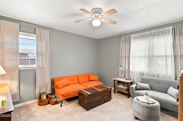 105 Pine Valley Drive, Wilmington, NC 28412