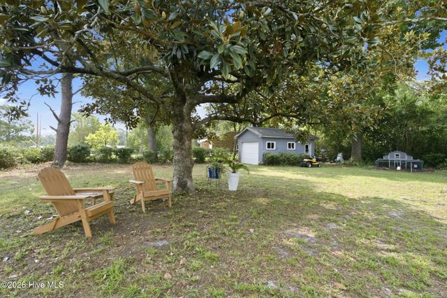 105 Pine Valley Drive, Wilmington, NC 28412