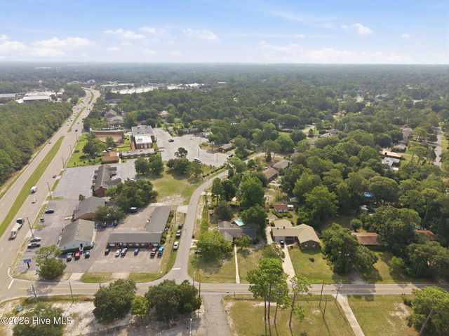 105 Pine Valley Drive, Wilmington, NC 28412