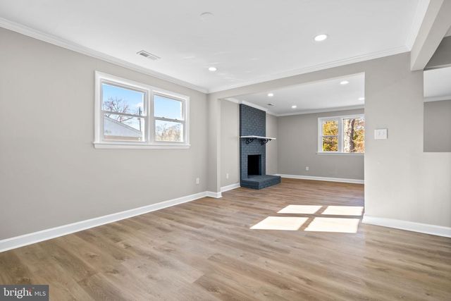 5527 BOUFFANT BLVD, Alexandria, VA 22311