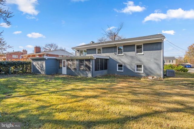 5527 BOUFFANT BLVD, Alexandria, VA 22311