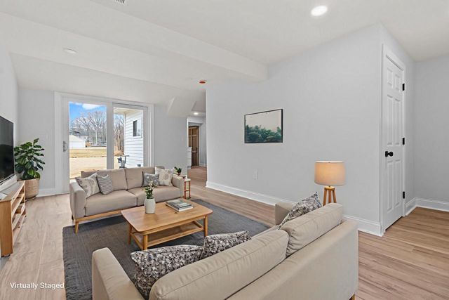 4227 Chestnut AVENUE, Delavan, WI 53115