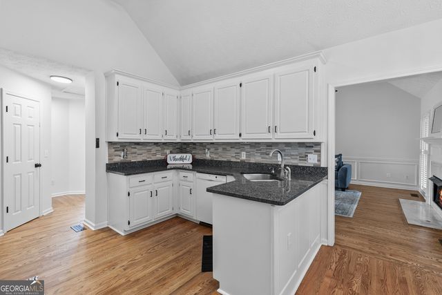 8260 Stonebrook Court, Cumming, GA 30040