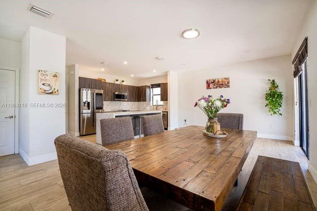 11712 SW 235th St, Homestead, FL 33032