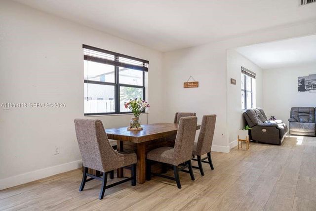 11712 SW 235th St, Homestead, FL 33032