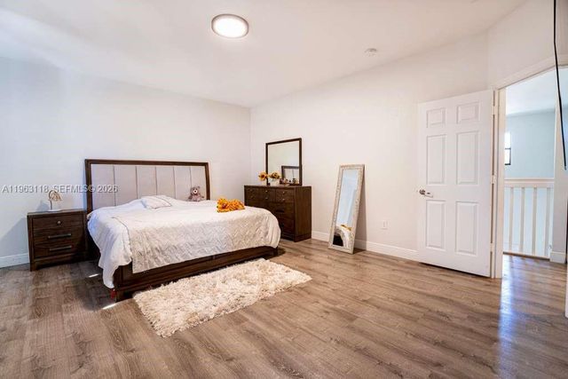 11712 SW 235th St, Homestead, FL 33032