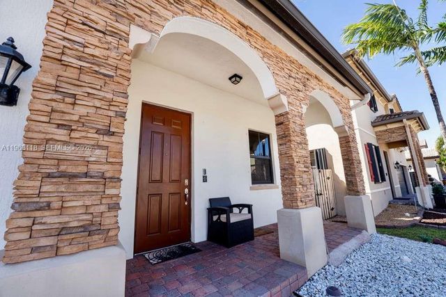 11712 SW 235th St, Homestead, FL 33032