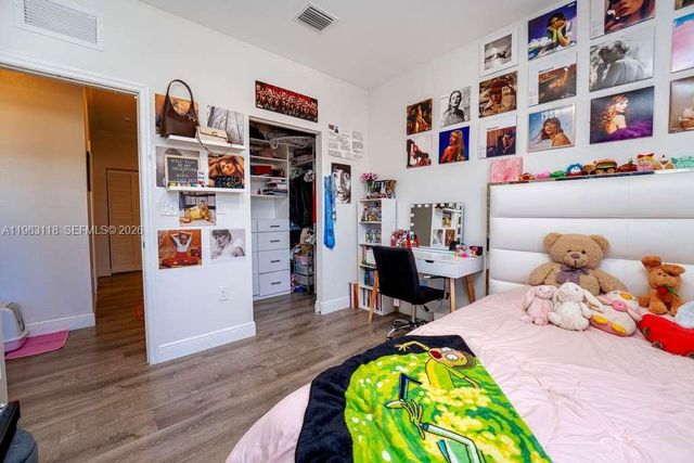 11712 SW 235th St, Homestead, FL 33032