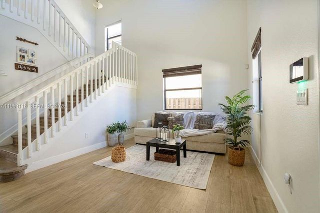 11712 SW 235th St, Homestead, FL 33032