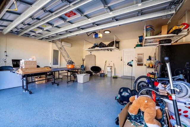 11712 SW 235th St, Homestead, FL 33032