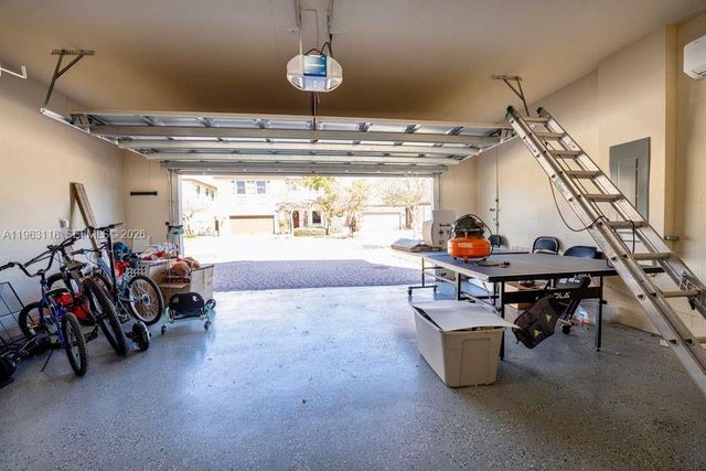 11712 SW 235th St, Homestead, FL 33032