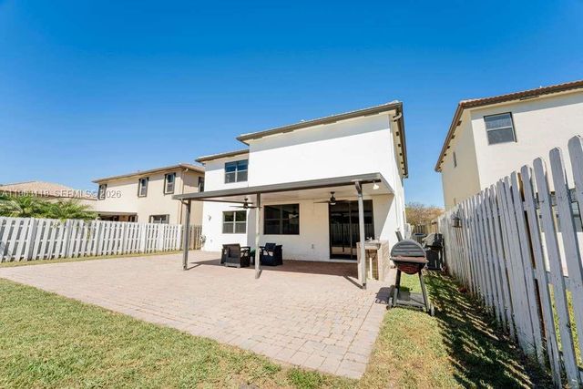 11712 SW 235th St, Homestead, FL 33032